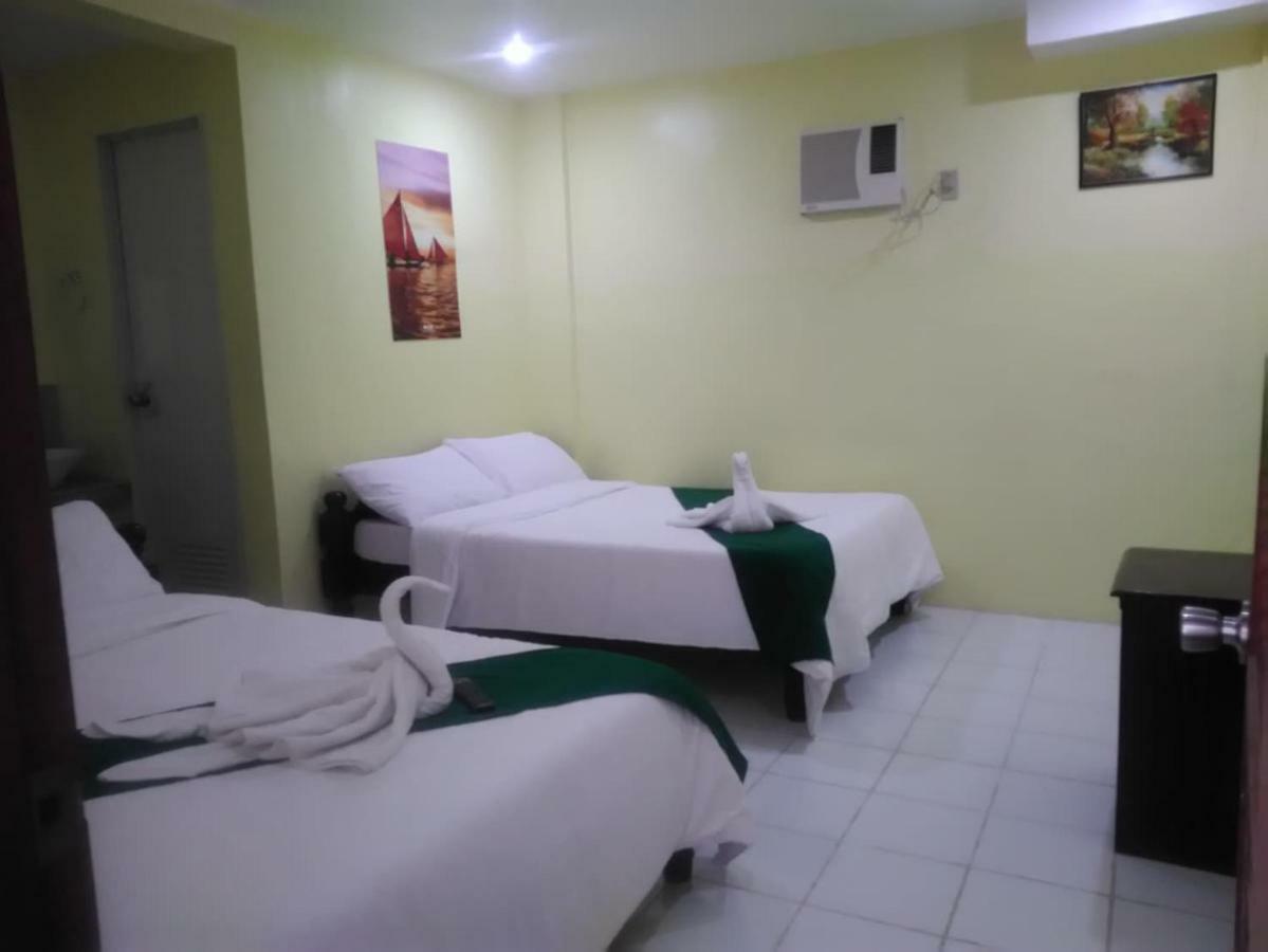 El Moro Beach Resort (Adults Only) Balabag  ภายนอก รูปภาพ