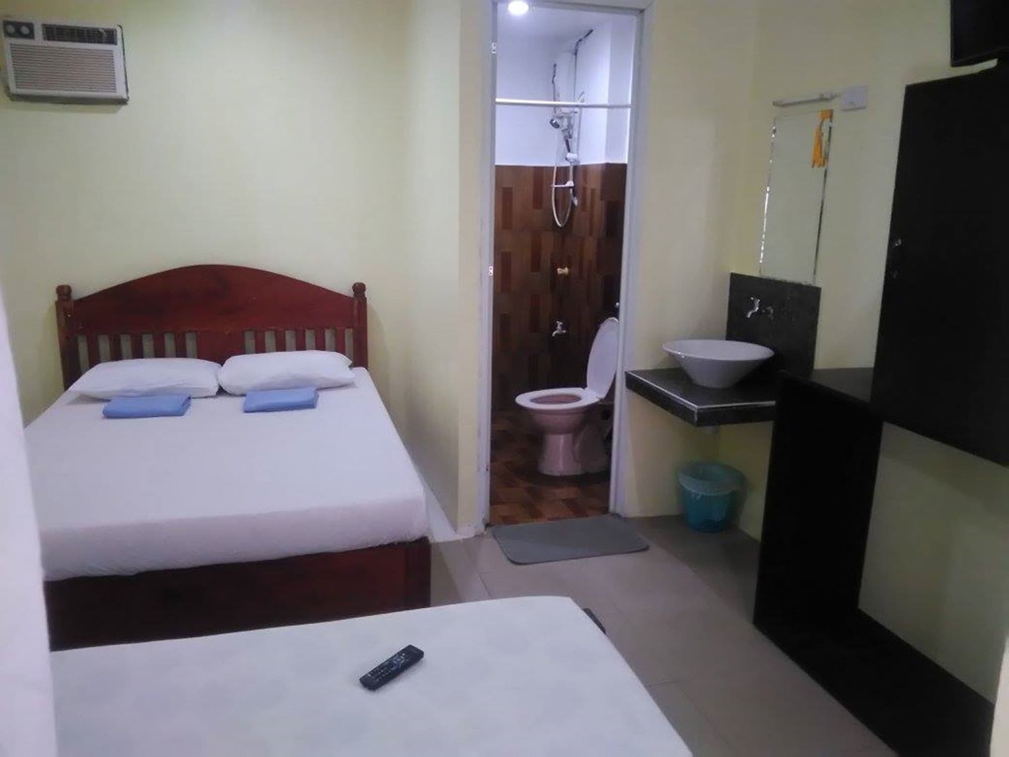 El Moro Beach Resort (Adults Only) Balabag  ภายนอก รูปภาพ