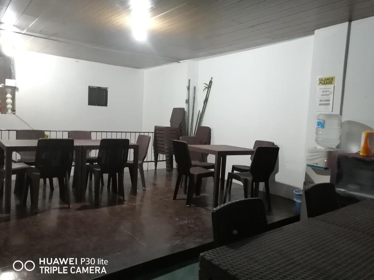El Moro Beach Resort (Adults Only) Balabag  ภายนอก รูปภาพ