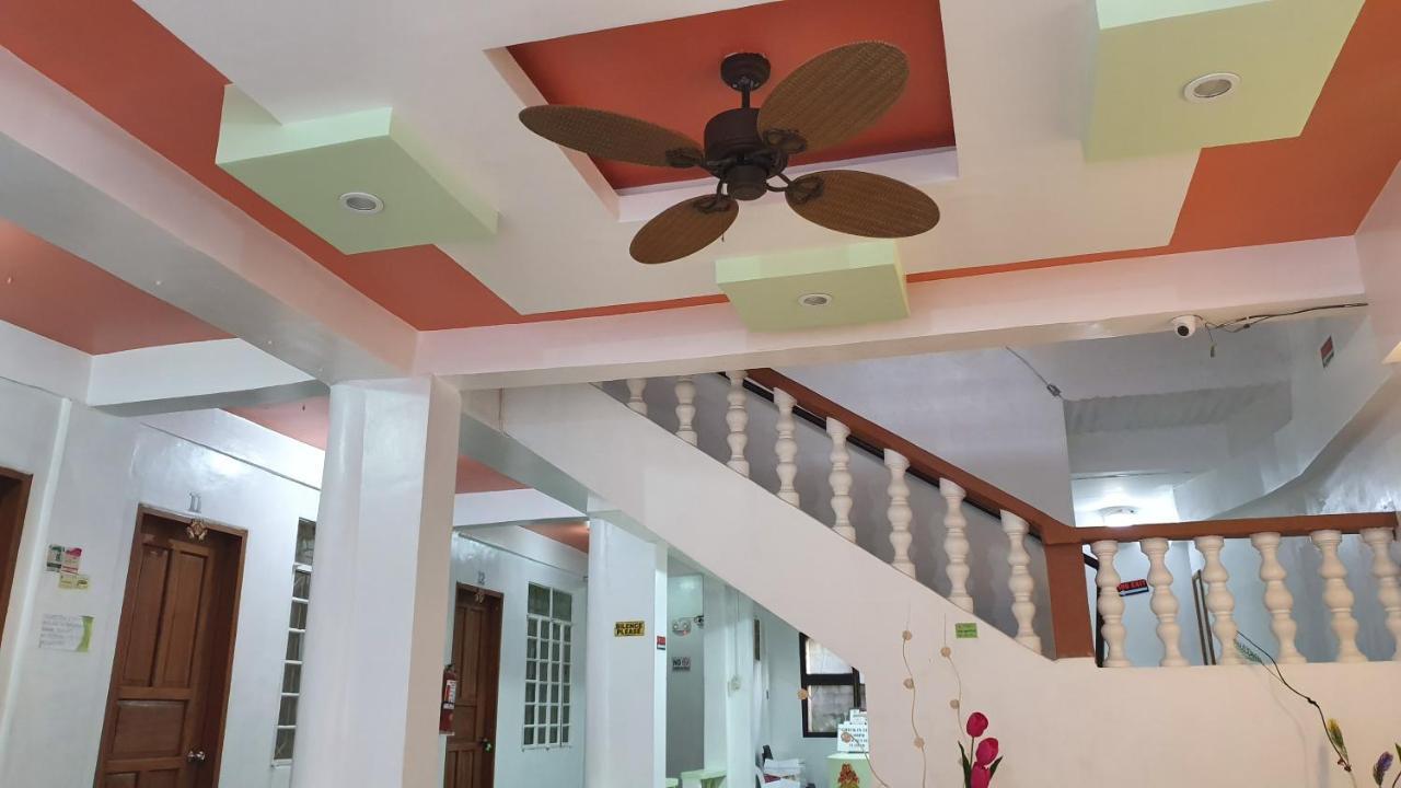 El Moro Beach Resort (Adults Only) Balabag  ภายนอก รูปภาพ